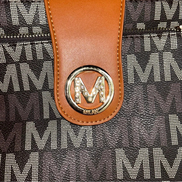 MKF MIA K Farrow Corssbody NWT - Picture 2 of 4